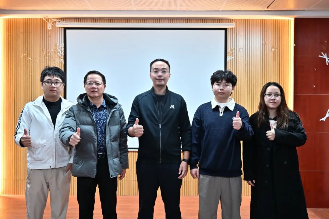 华为ICT学院2025专题讲座成功举办——助力人才与产业双轮驱动